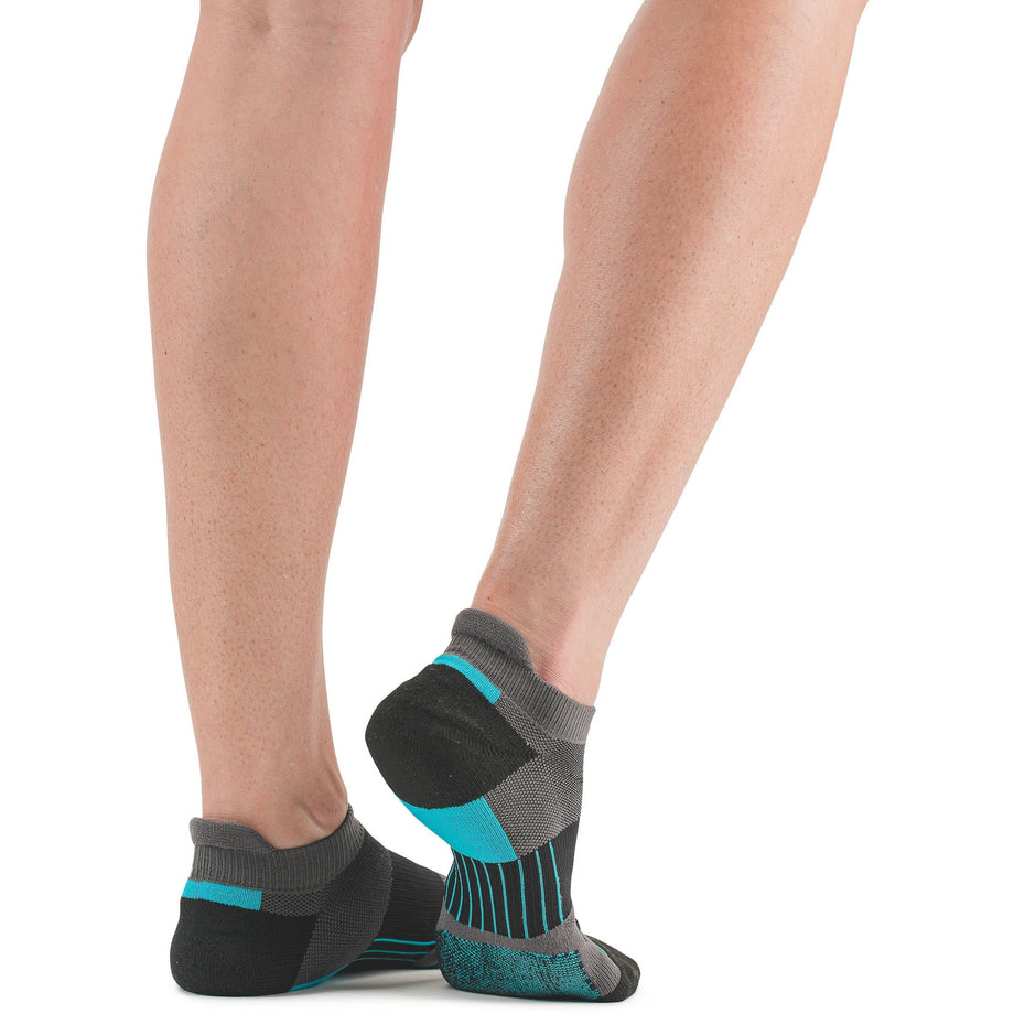 Stego RunTec Ultra Light No Show Tab Running Socks – Socks Addict
